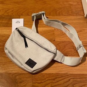Herschel hip pack